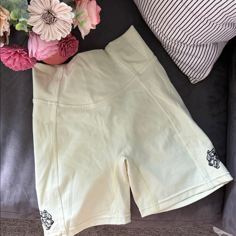 Darc Sport high waisted scrunch shorts
